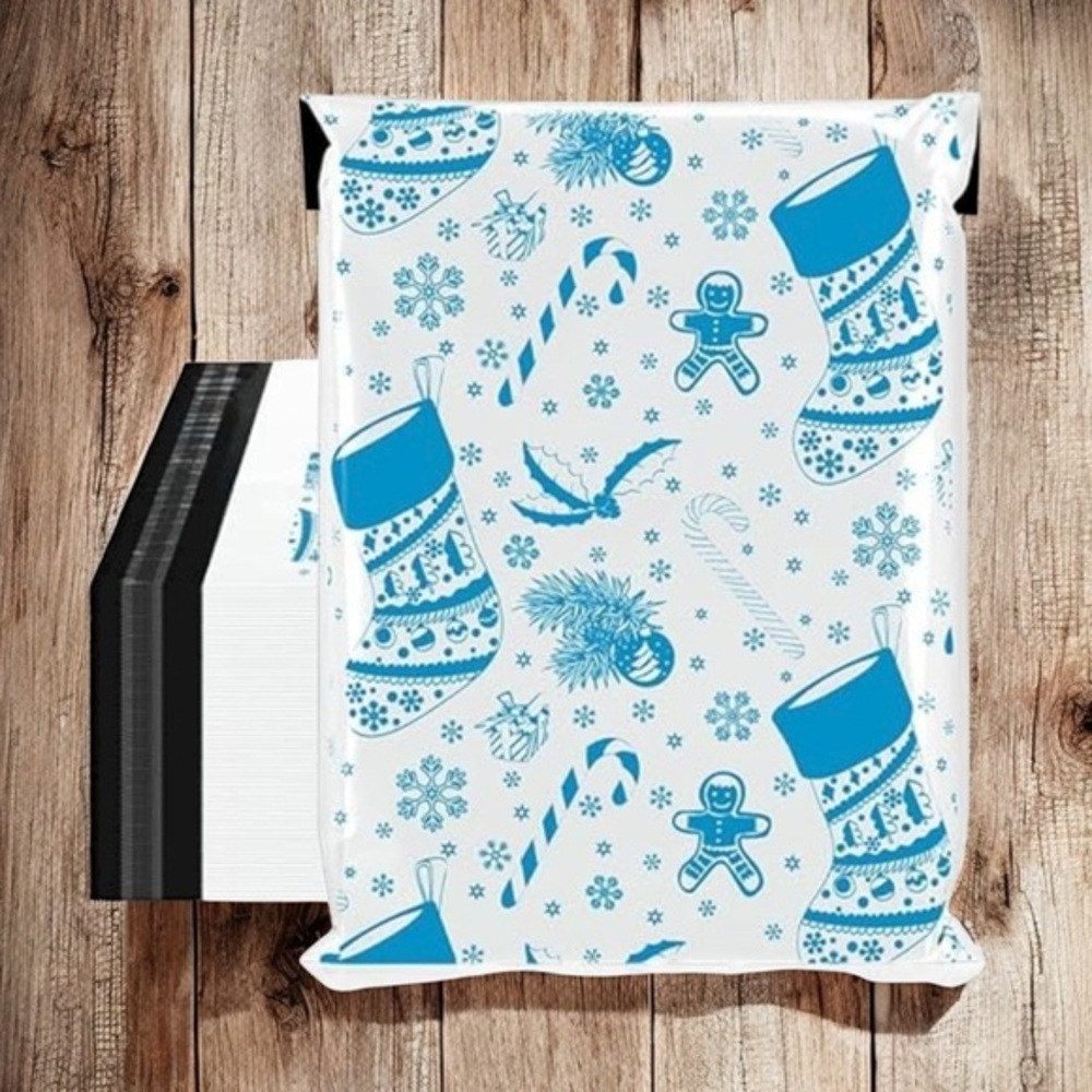 (10) 10x13 Christmas, Stockings & Gingerbread Men Poly Mailers